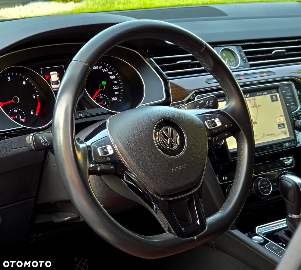 Volkswagen Passat 2.0 TDI BMT 4Mot Highline DSG - 28