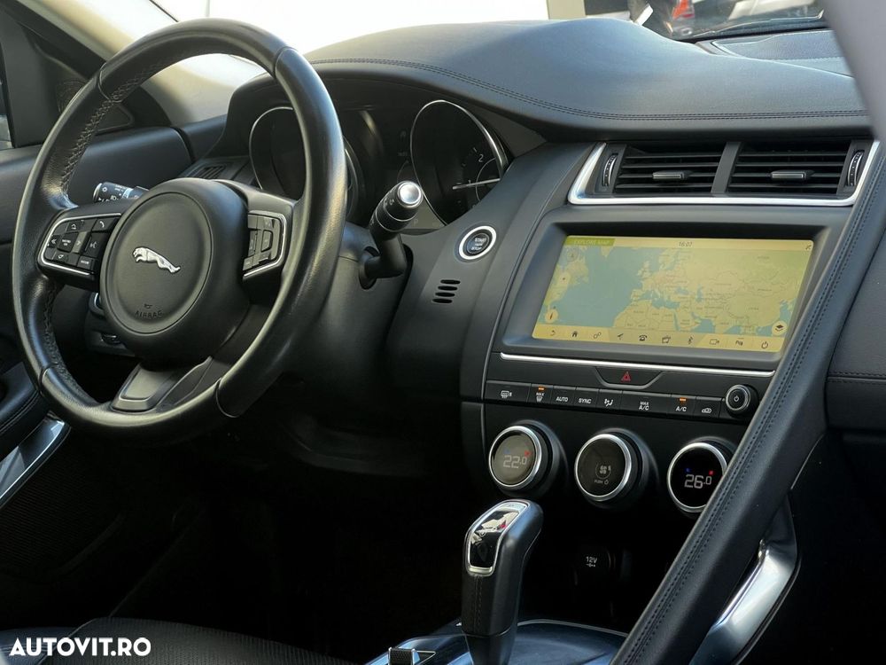 Jaguar E-Pace D150 AWD Aut. - 8