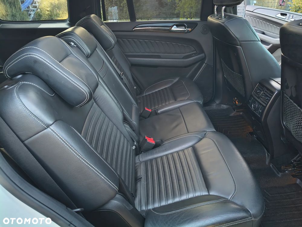 Mercedes-Benz GLS 450 4Matic 9G-TRONIC - 18