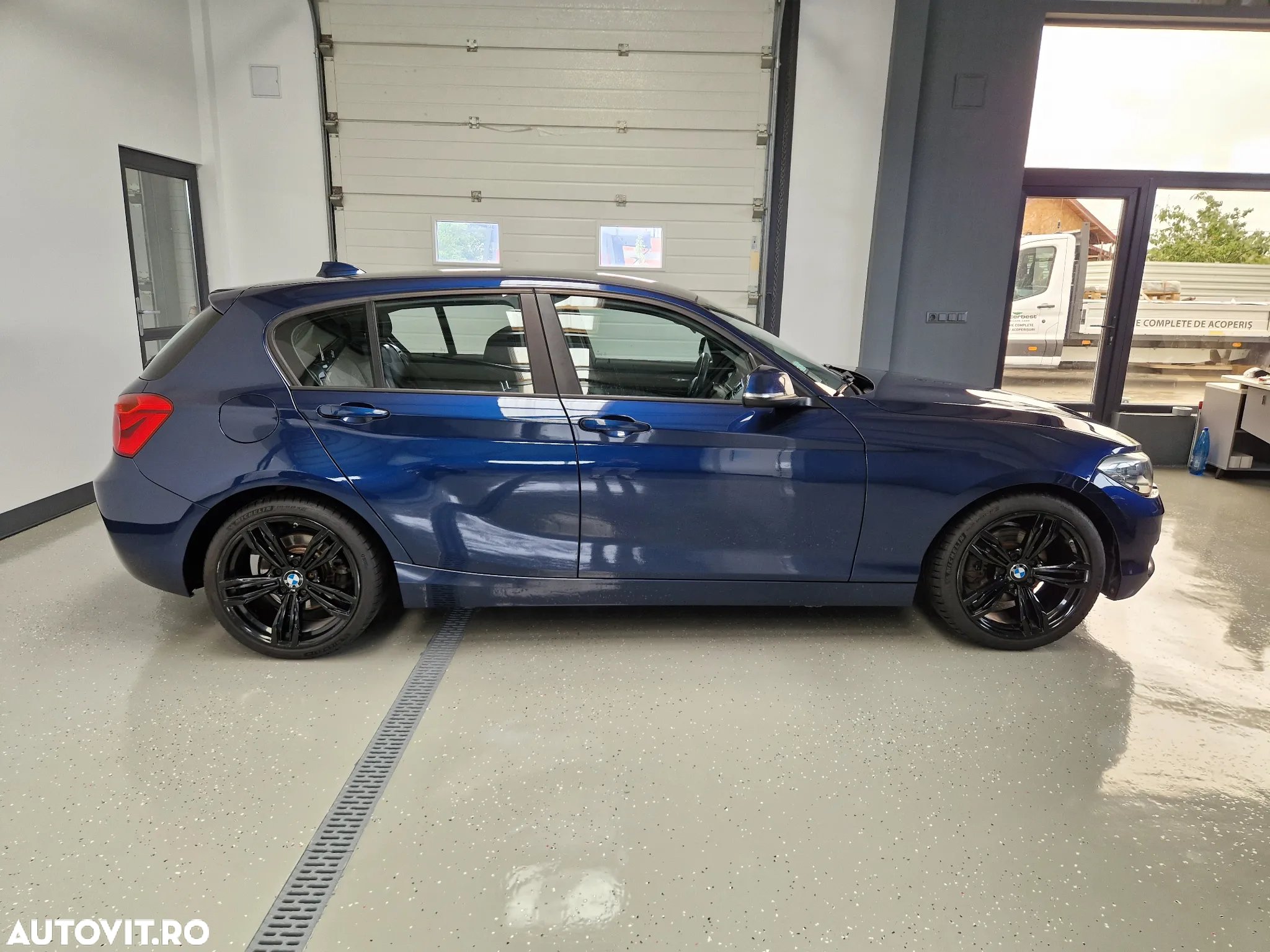 BMW Seria 1 120d Sport Line Shadow - 6
