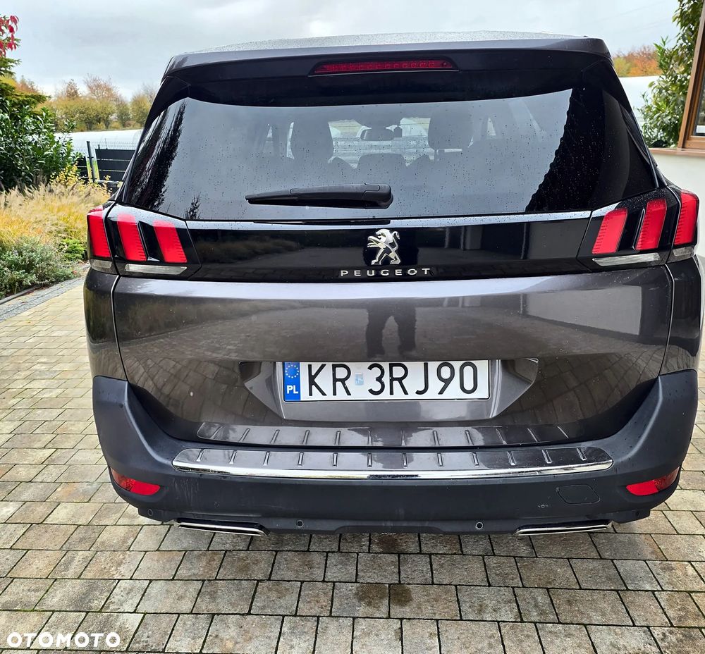 Peugeot 5008 2017 photo 4