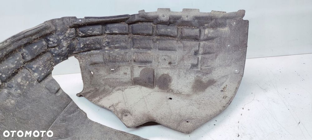 NADKOLE PRAWY PRZÓD MATERIAŁOWE AUDI Q3 8U 8U0821172E - 4