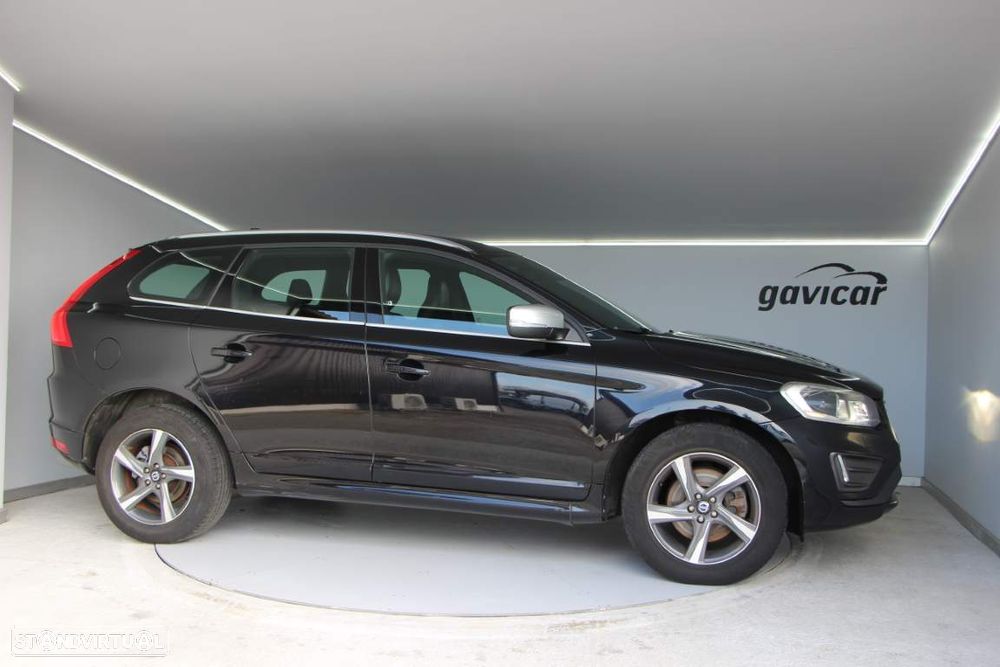 Volvo XC 60 2.0 D4 R-Design 139g Start/Stop - 15