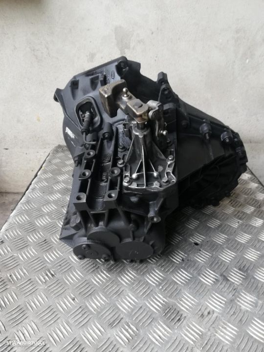 Caixa de velocidades Ford Transit 2.2Tdci Ref: 6C1R 7002 AA - 3