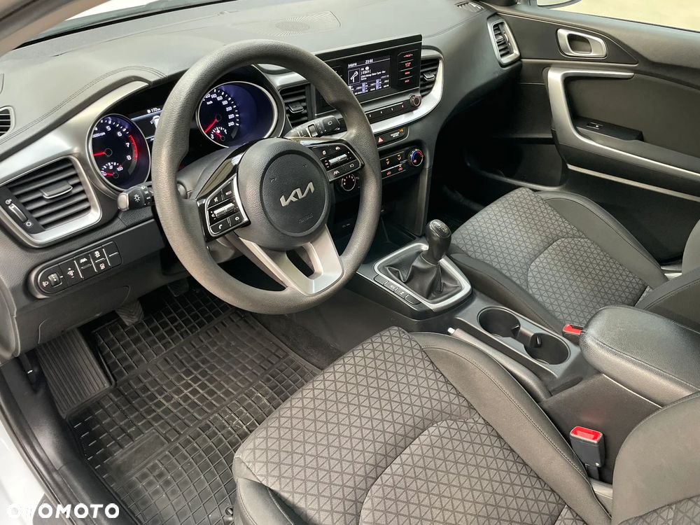 Kia Ceed 1.0 T-GDI S - 10