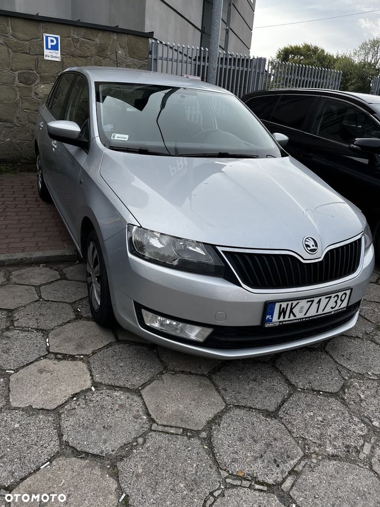 Skoda RAPID - 7