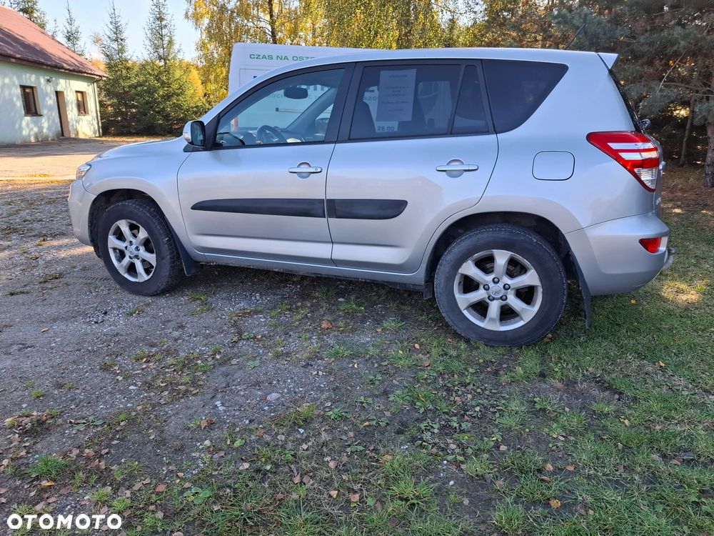 Toyota RAV4 - 3