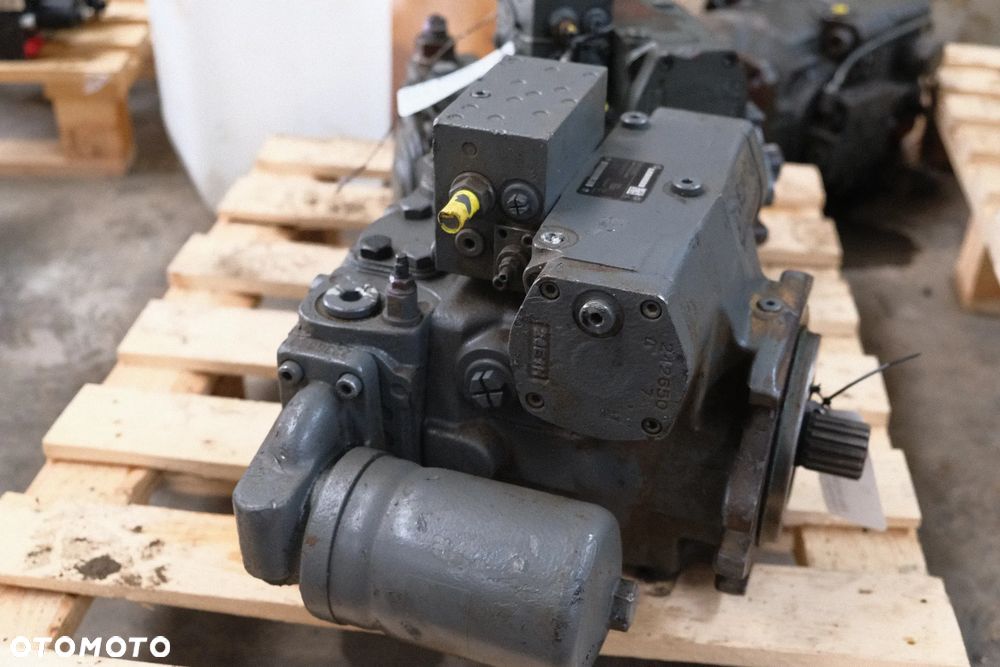 Pompa jazdy ładowarki A4VG71 liebherr do L524,L526,L538, 550L, 556L ,566 L576 ,LH 40 - 2