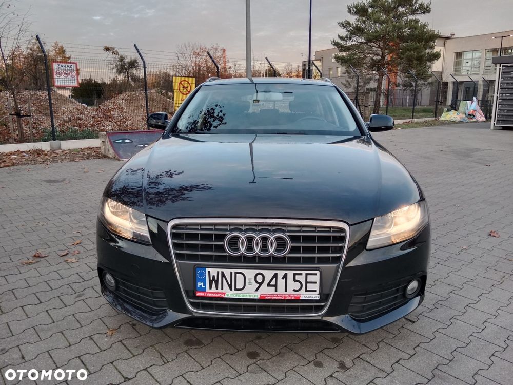 Audi A4 Avant - 4