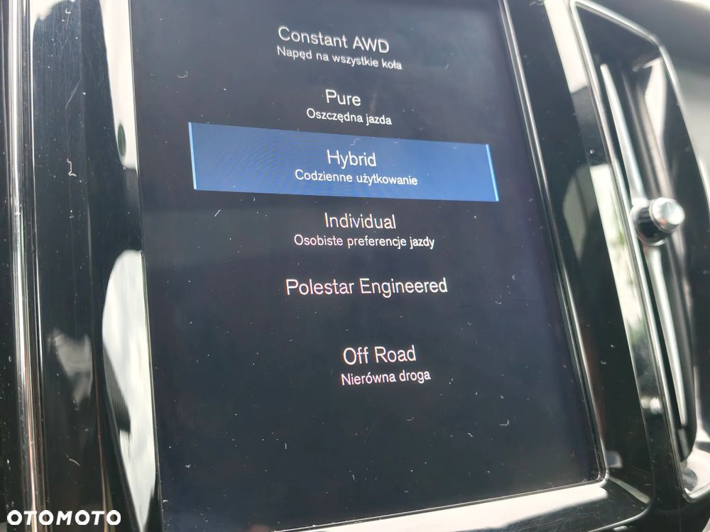 Volvo XC 60 T8 AWD Recharge Geartronic RDesign Expression - 23