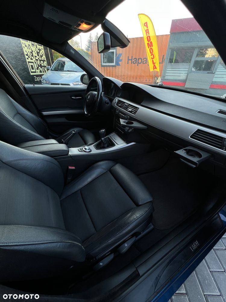 BMW Seria 3 330xd - 21