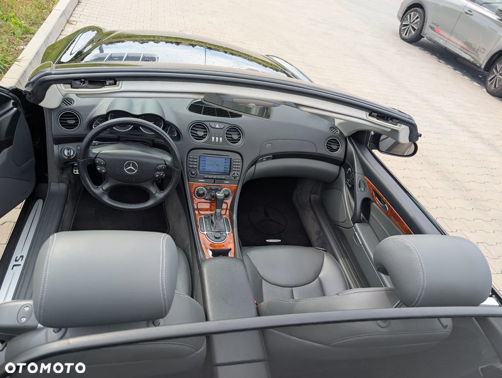 Mercedes-Benz SL 500 7G-TRONIC - 18