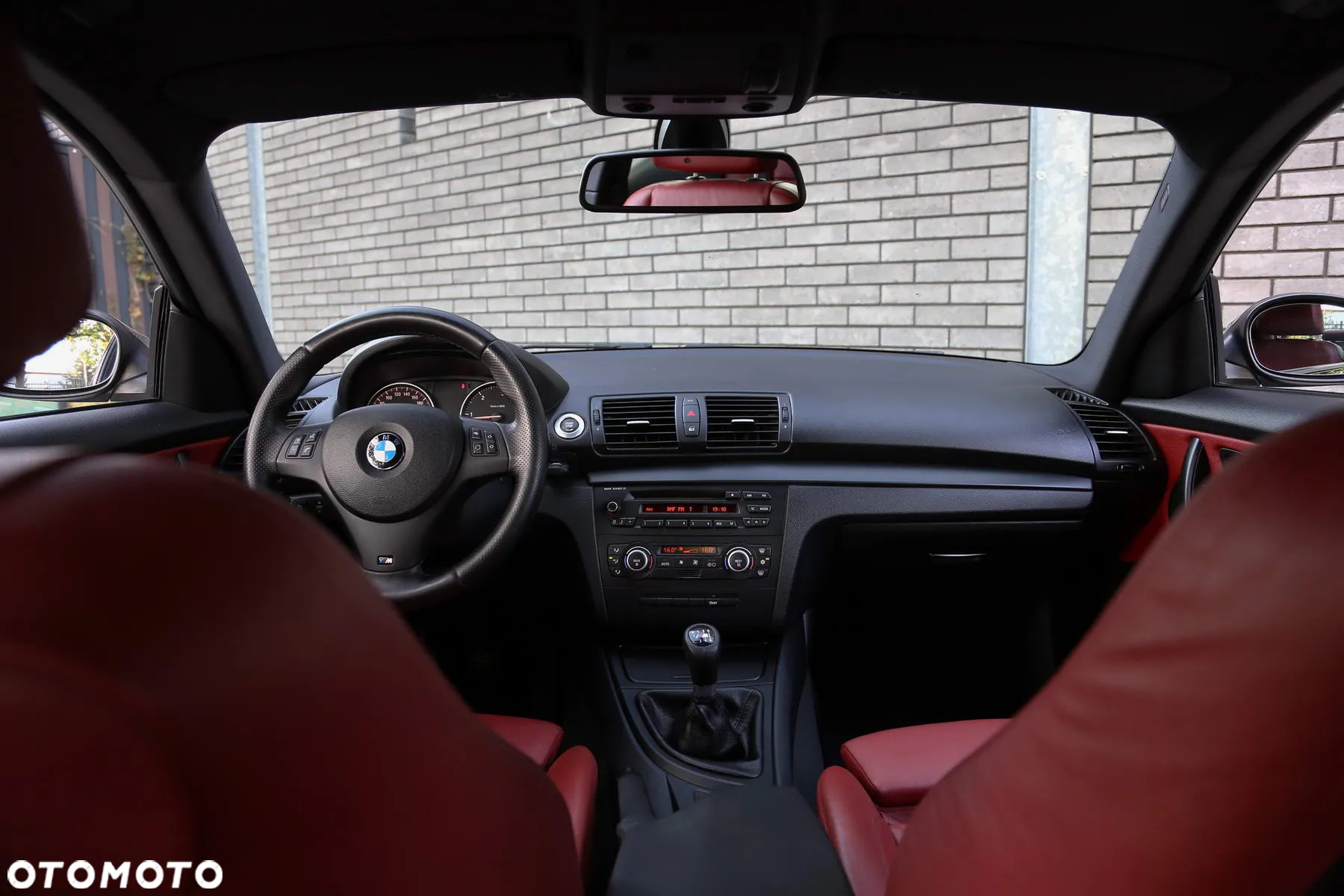 BMW Seria 1 120d - 26