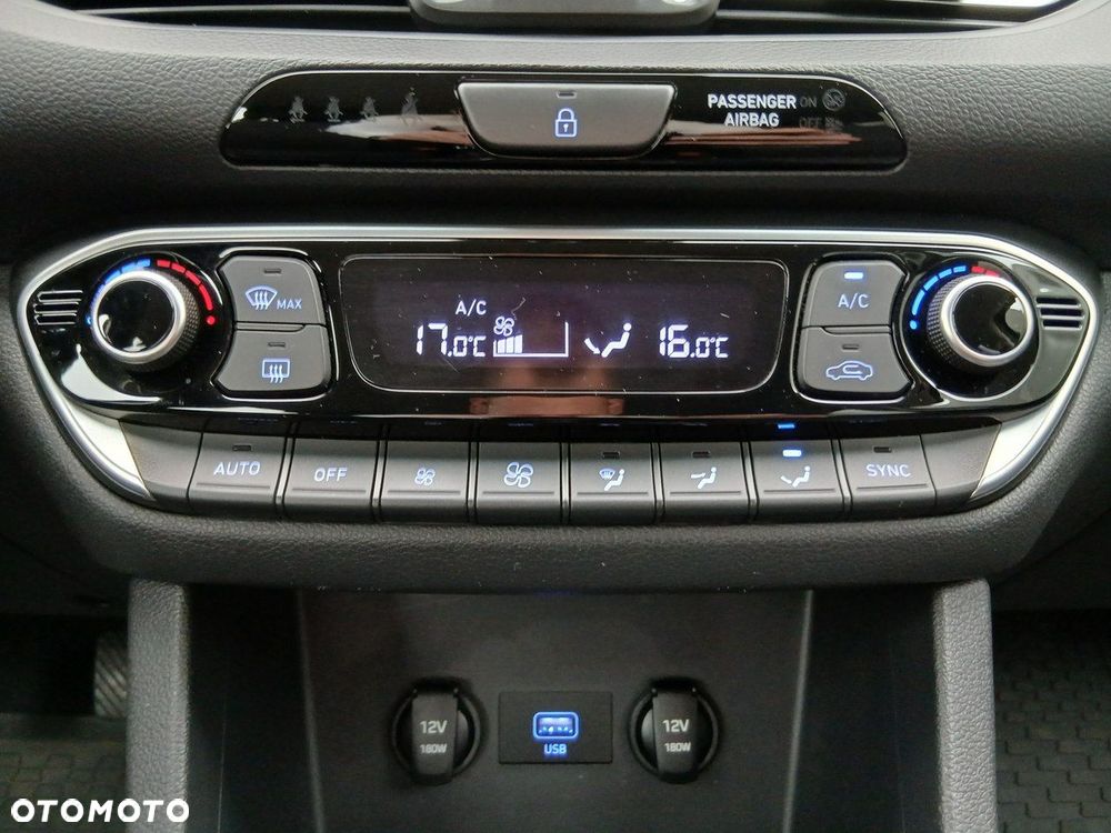 Hyundai i30 1.0 T-GDI Smart - 17