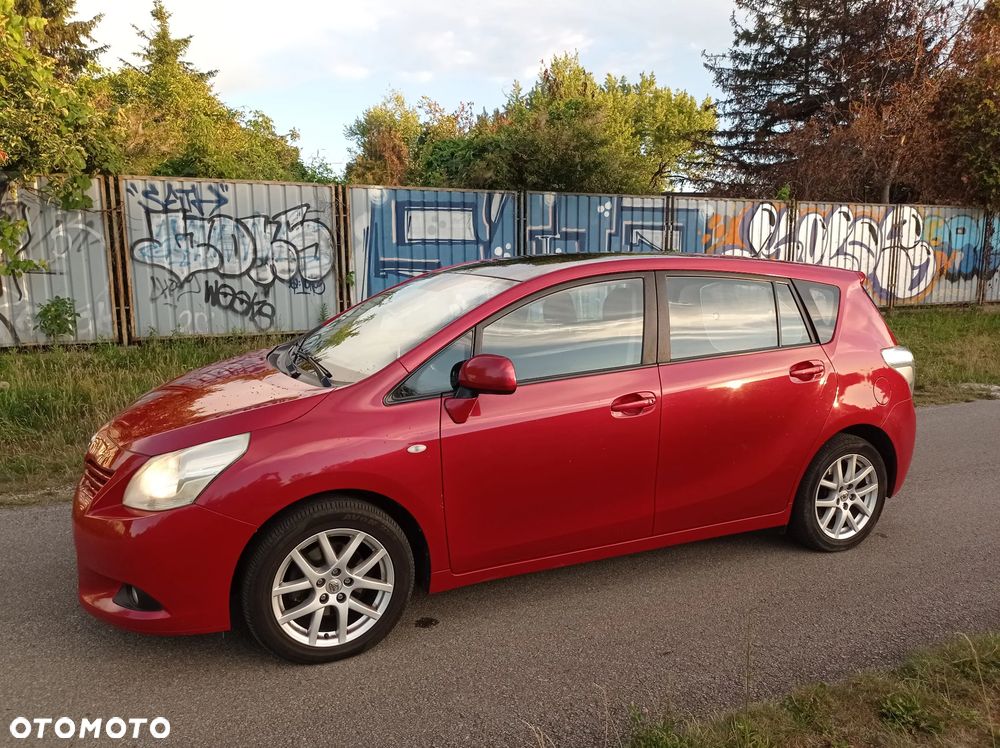 Toyota Verso 2.0 D-4D Premium - 9