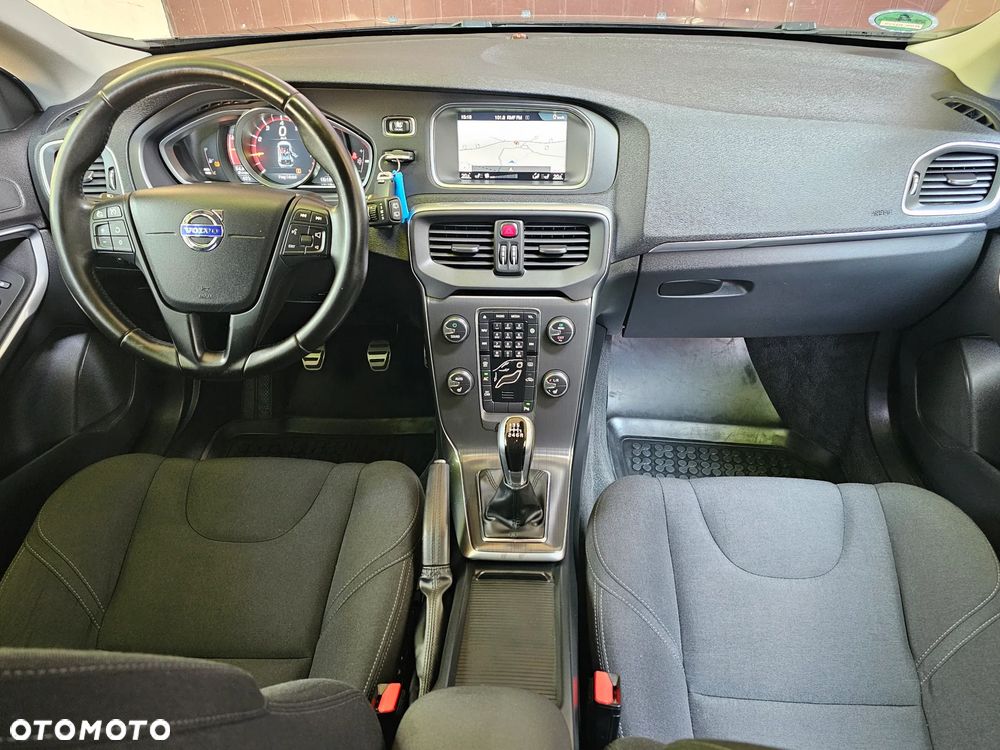 Volvo V40 T2 Linje You - 22