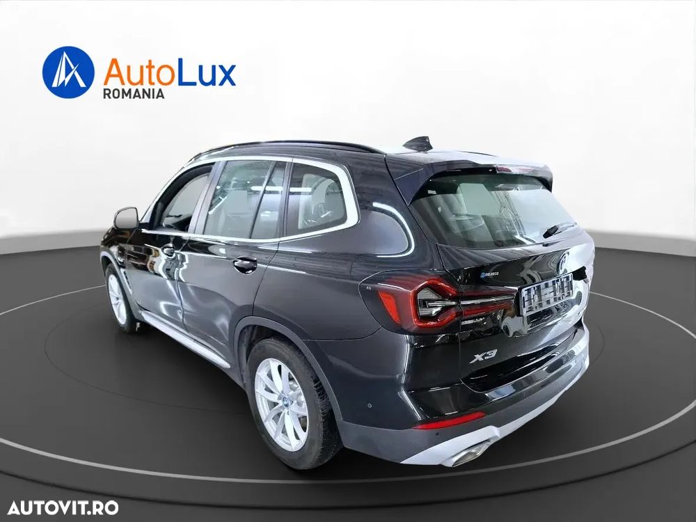 BMW X3 xDrive30e AT PHEV - 4