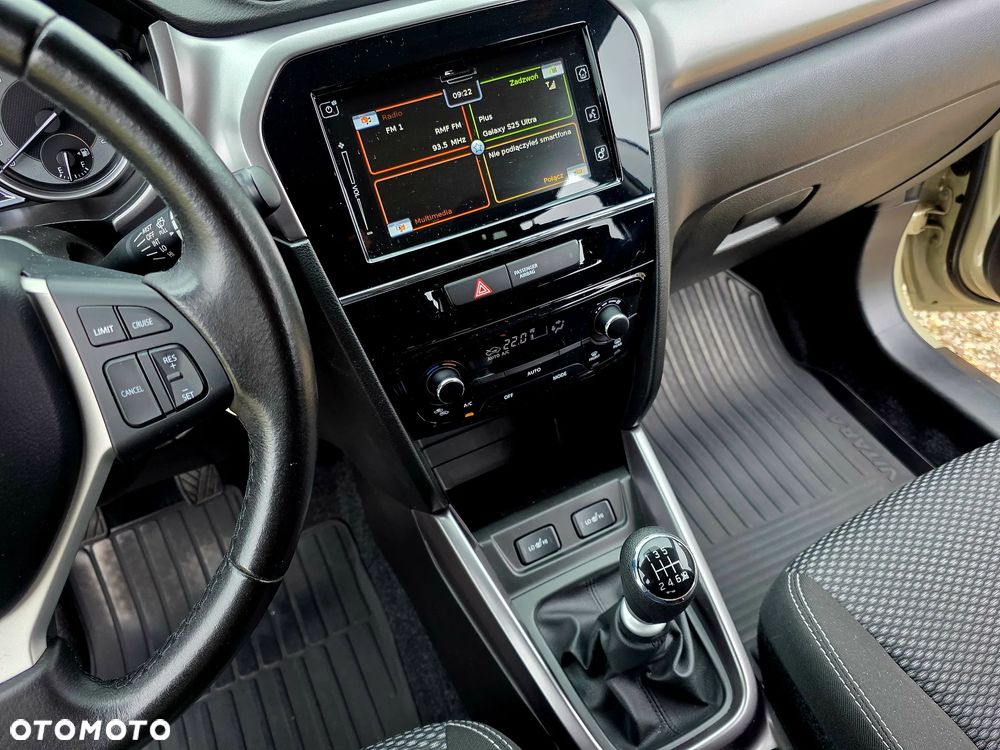Suzuki Vitara 1.4 Boosterjet Premium 2WD - 20