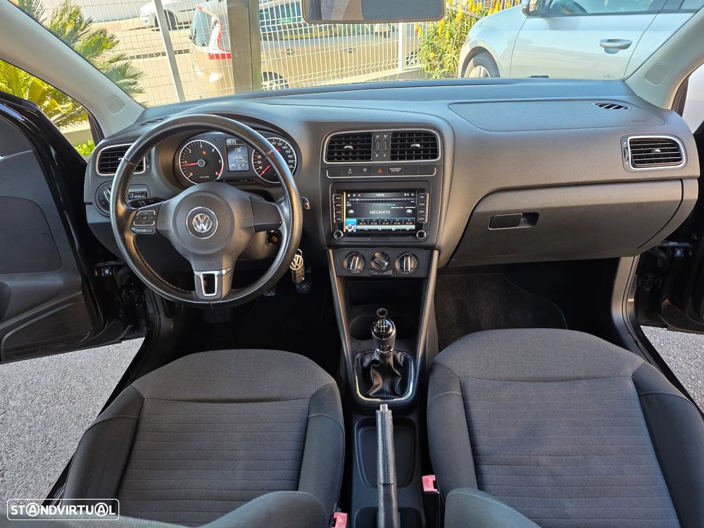 VW Polo 1.6 TDI Trendline Pack BlueMotion - 16