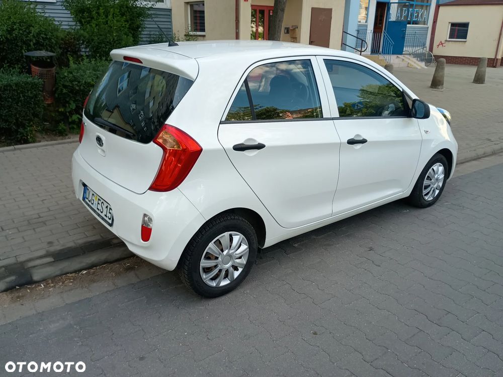 Kia Picanto - 4