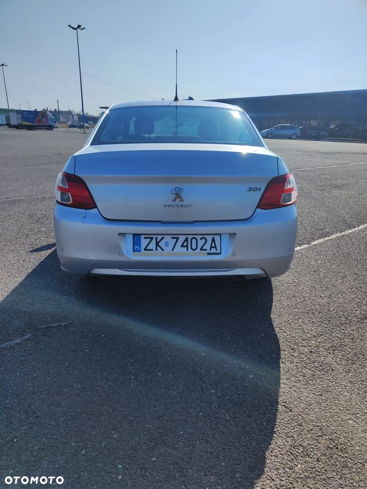 Peugeot 301 1.6 HDi Active - 5