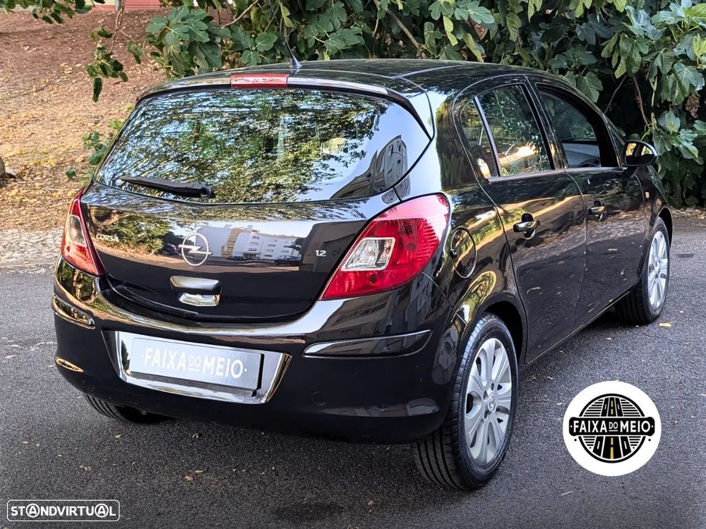 Opel Corsa 1.2 Enjoy - 3