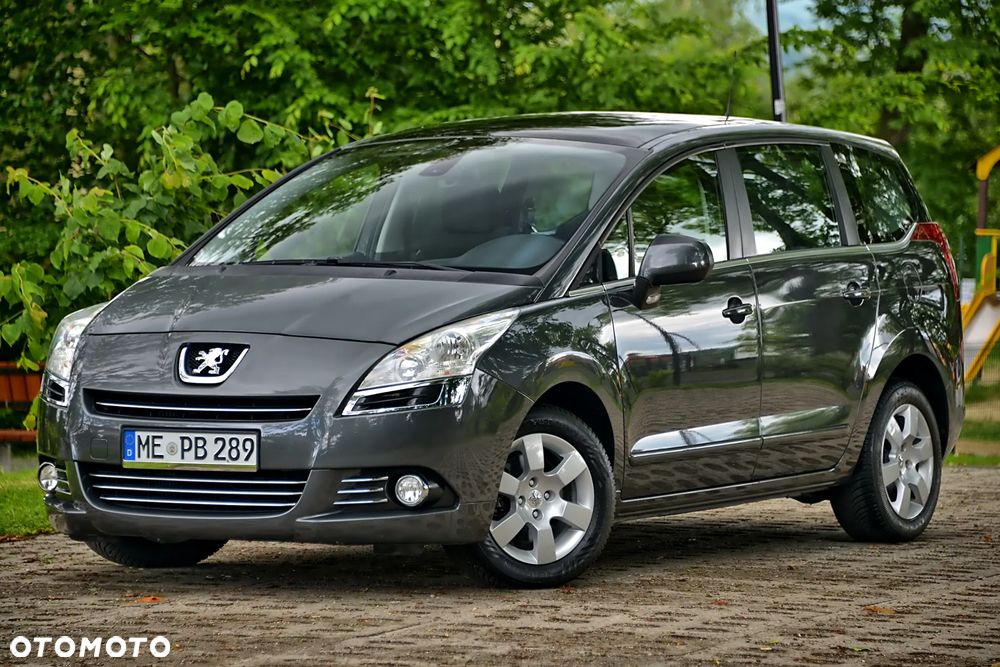 Peugeot 5008 - 12