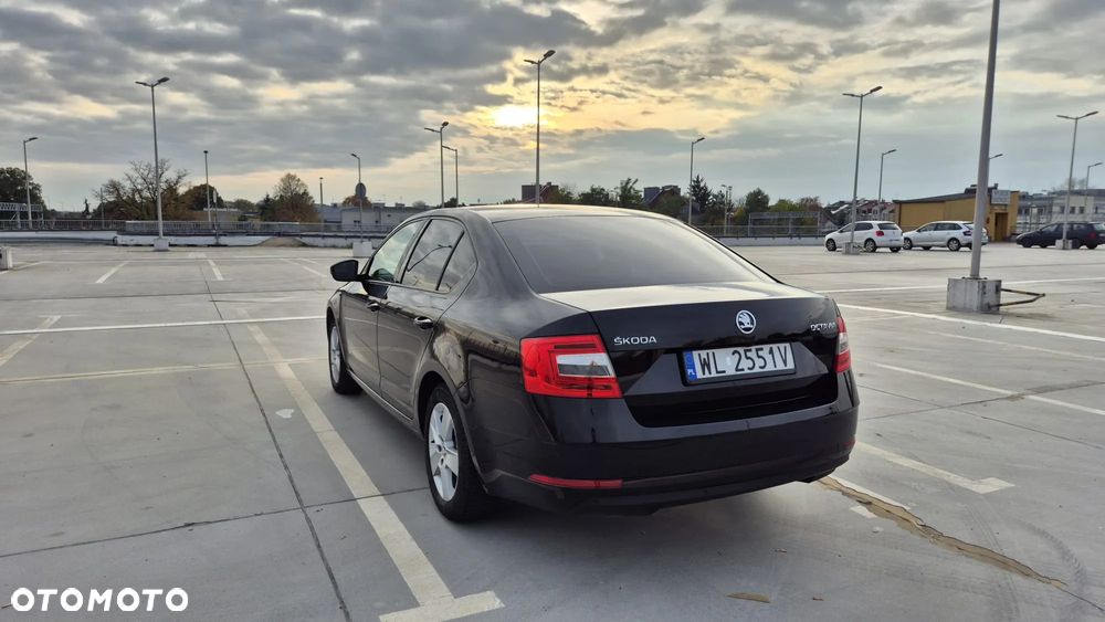 Skoda Octavia 1.6 TDI SCR Ambition - 3