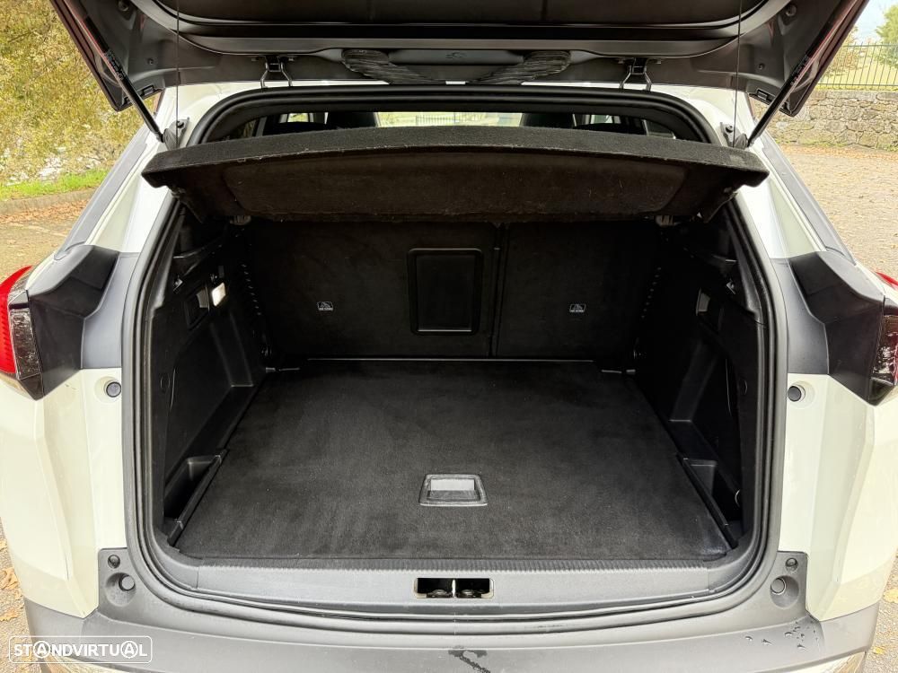 Peugeot 3008 1.6 BlueHDi GT Line Grip Control EAT6 - 33