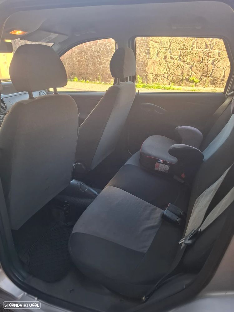 Fiat Punto 1.3 Multijet - 4