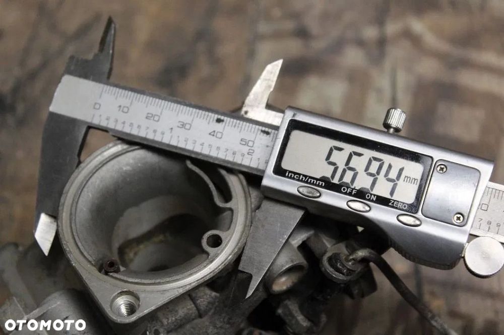 Gaźnik pływak KEIHIN Dawca Części Honda Magna - 6