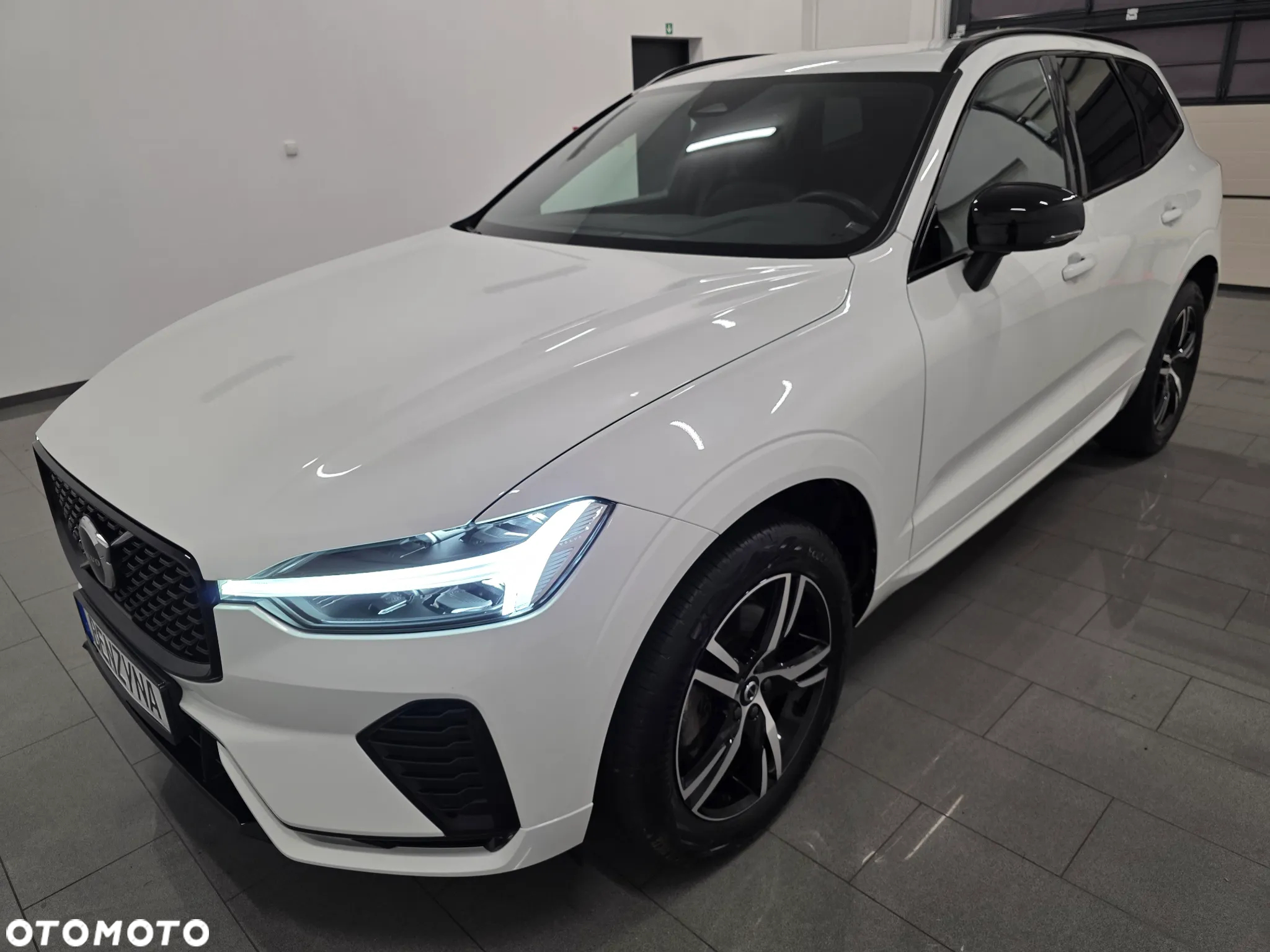 Volvo XC 60 B4 B Geartronic RDesign - 33