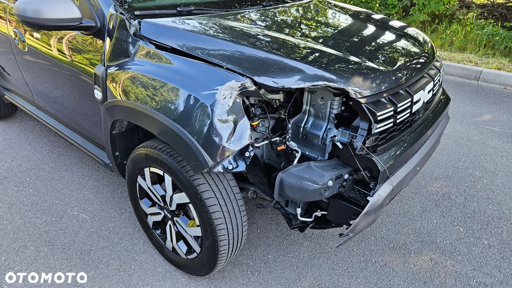 Dacia Duster TCe 100 2WD Celebration - 11