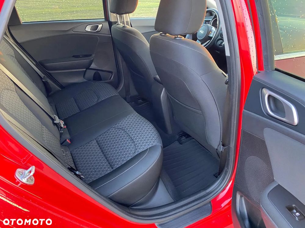 Kia Ceed 1.4 T-GDI M DCT - 12