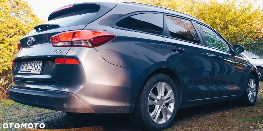 Hyundai i30 1.0 T-GDI Passion Plus - 10
