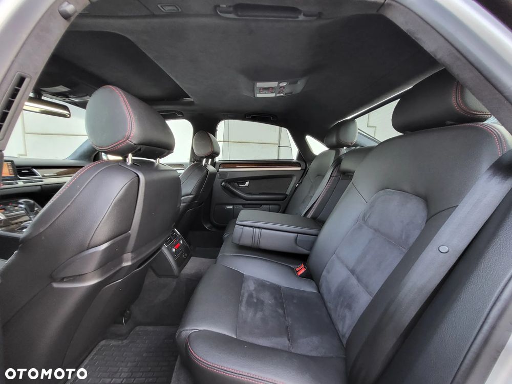 Audi S8 - 21
