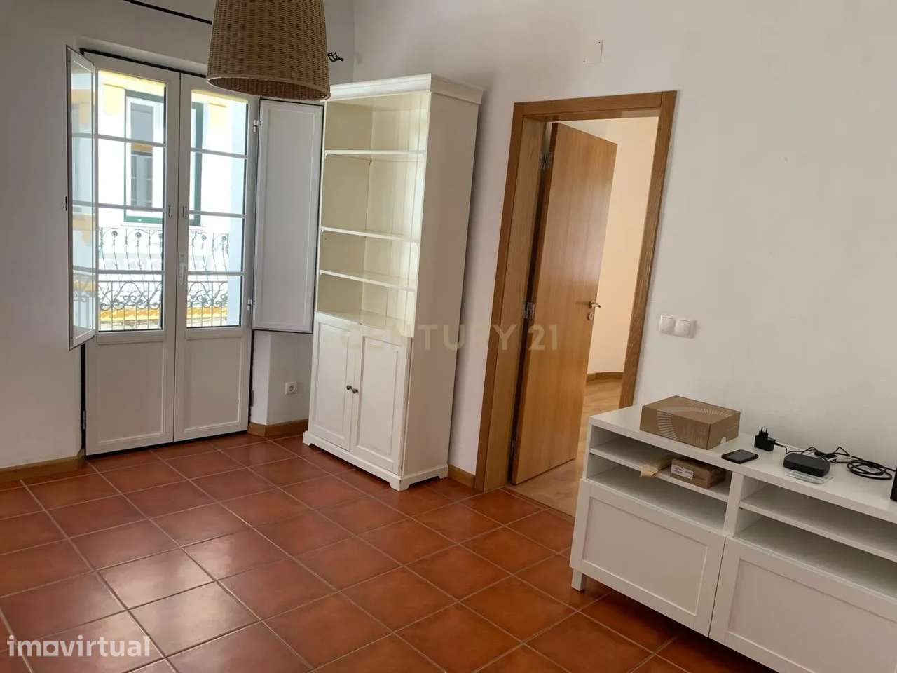 MORADIA T2 COM TERRAÇO EM ÉVORA - Grande imagem: 3/13