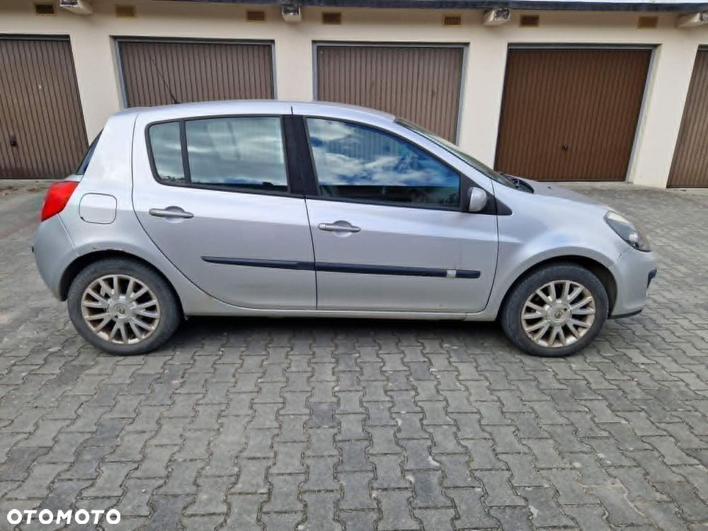 Renault Clio - 4