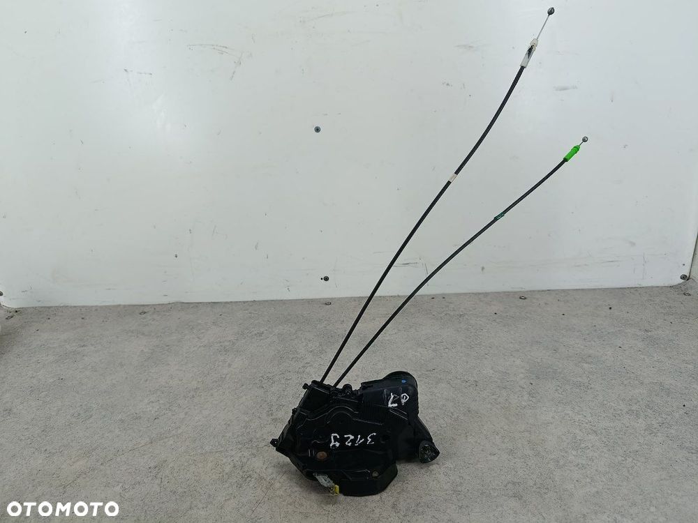 ZAMEK DRZWI LEWY PRZÓD TOYOTA PRIUS II - 1