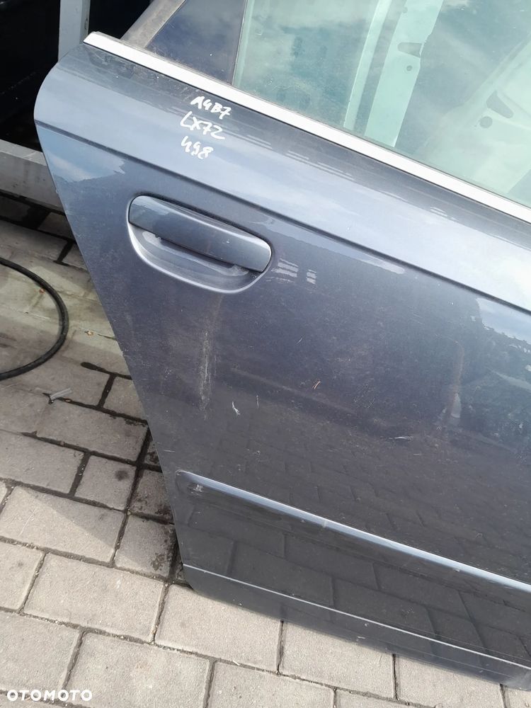 AUDI A4 B7 DRZWI PRAWE TYLNE PRAWY TYŁ KOLOR: LX7Z - 3