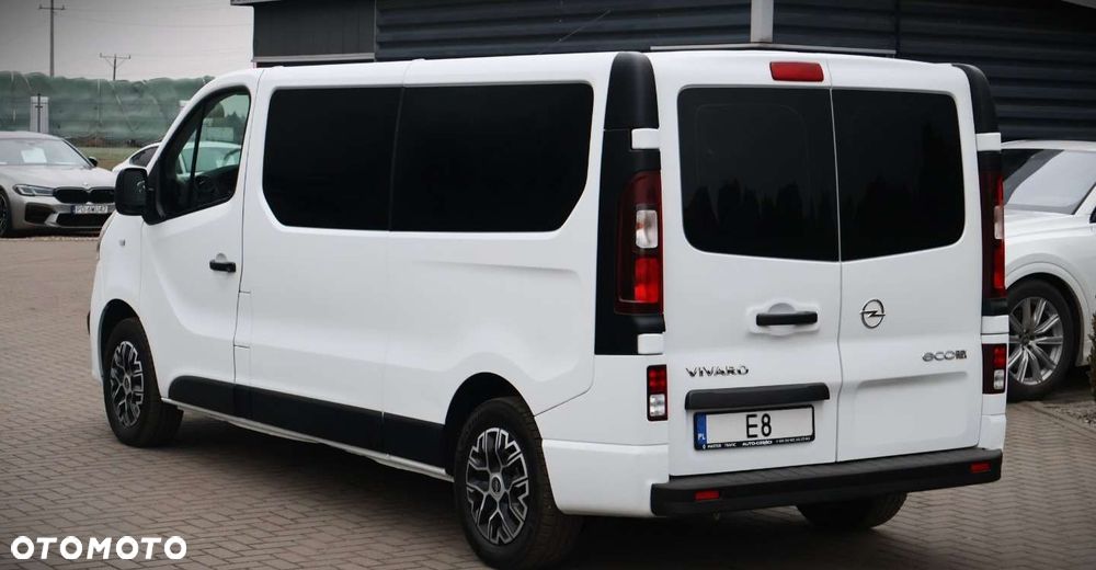 Opel Vivaro - 9