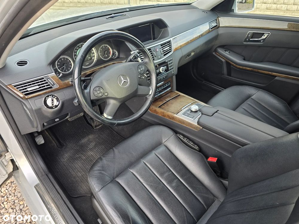 Mercedes-Benz Klasa E 350 CDI BlueEff Elegance - 16