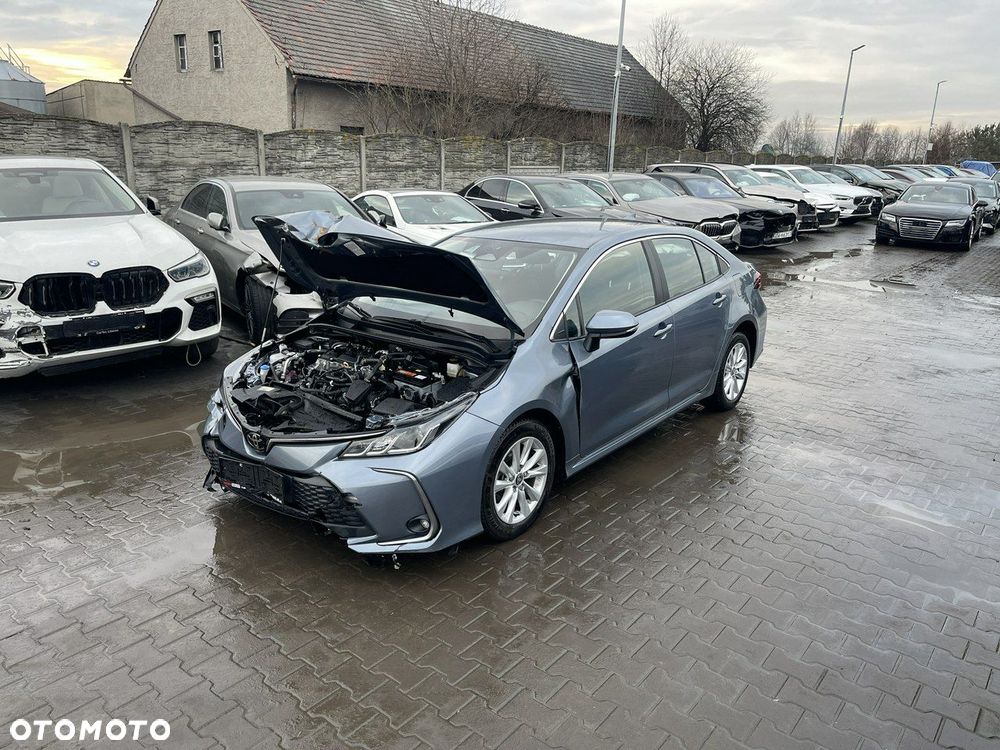 Toyota Corolla 1.5 Active - 3