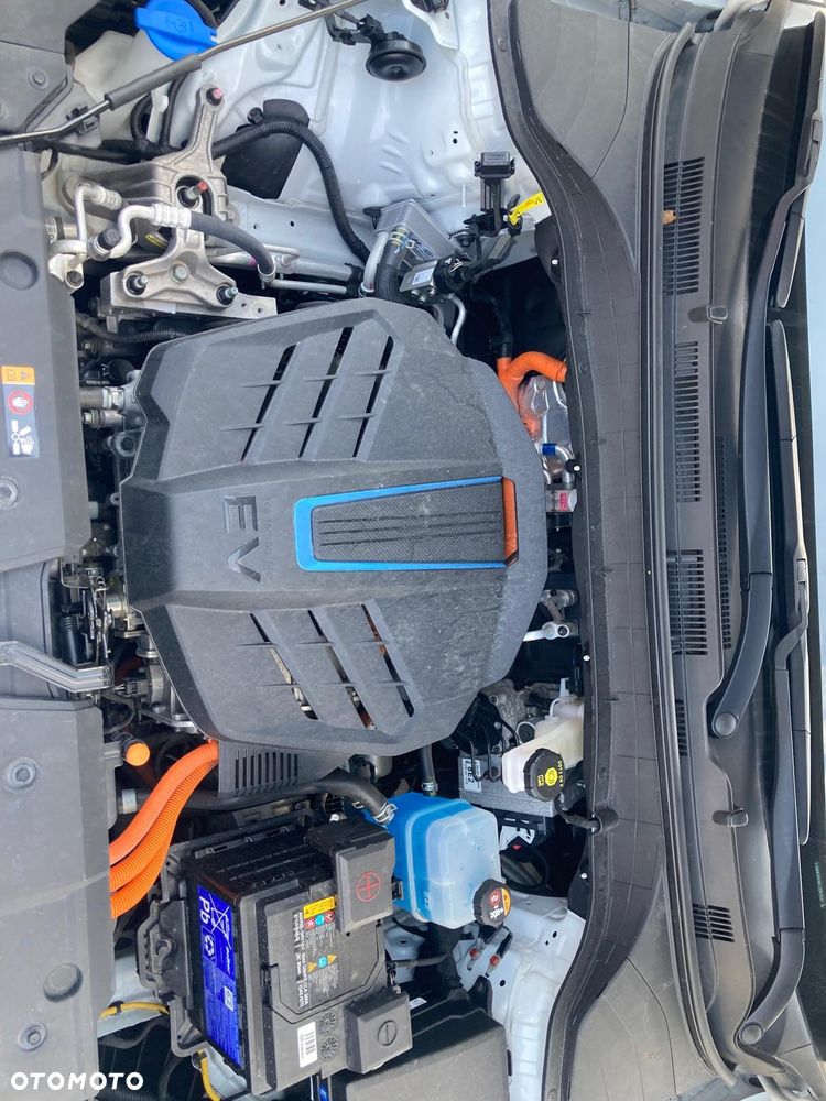 Hyundai Kona 64kWh Style - 18