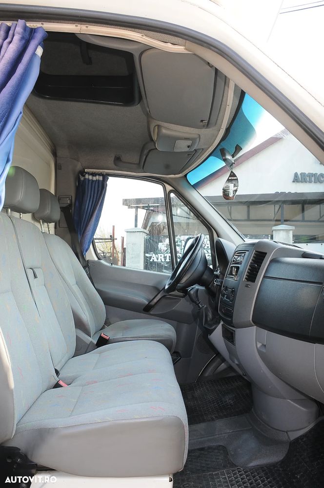 Volkswagen Crafter - 8