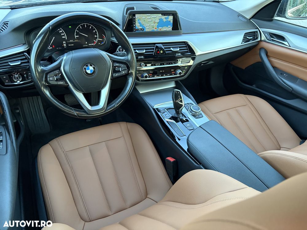 BMW Seria 5 520i Aut. - 22