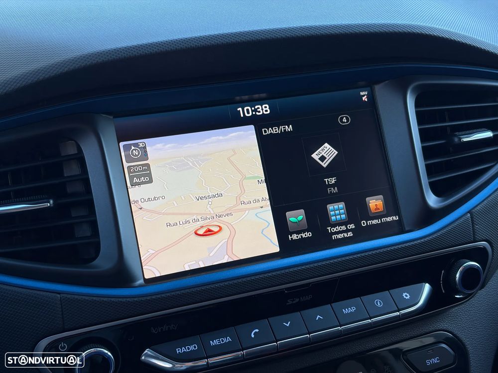 Hyundai Ioniq 1.6 GDI HEV Hybrid Tech - 36