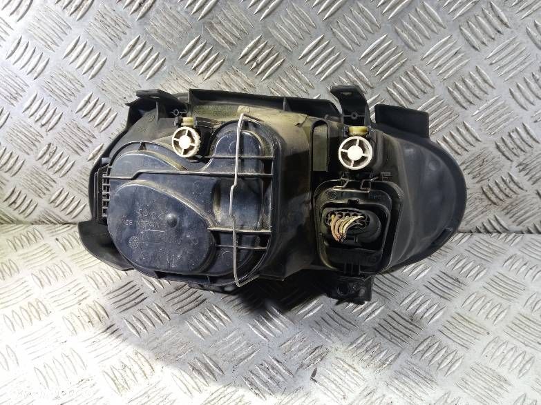 LAMPA LEWA PRZEDNIA VOLKSWAGEN GOLF 4 - 2