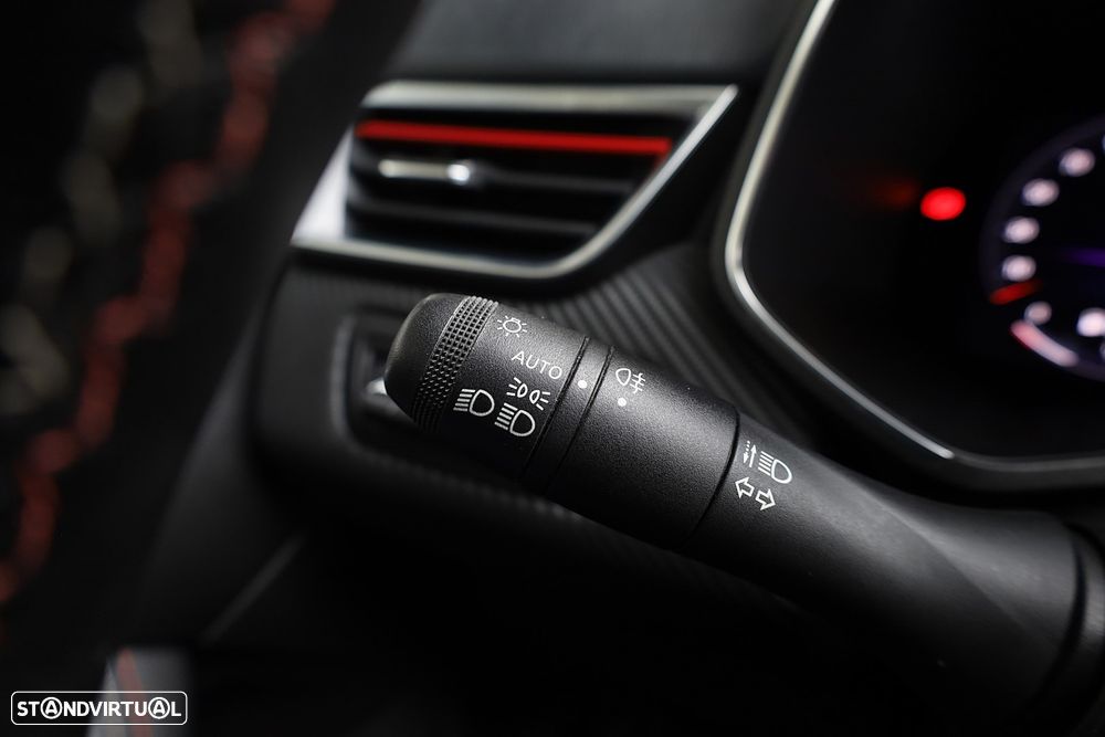 Renault Clio 1.0 TCe RS Line - 55