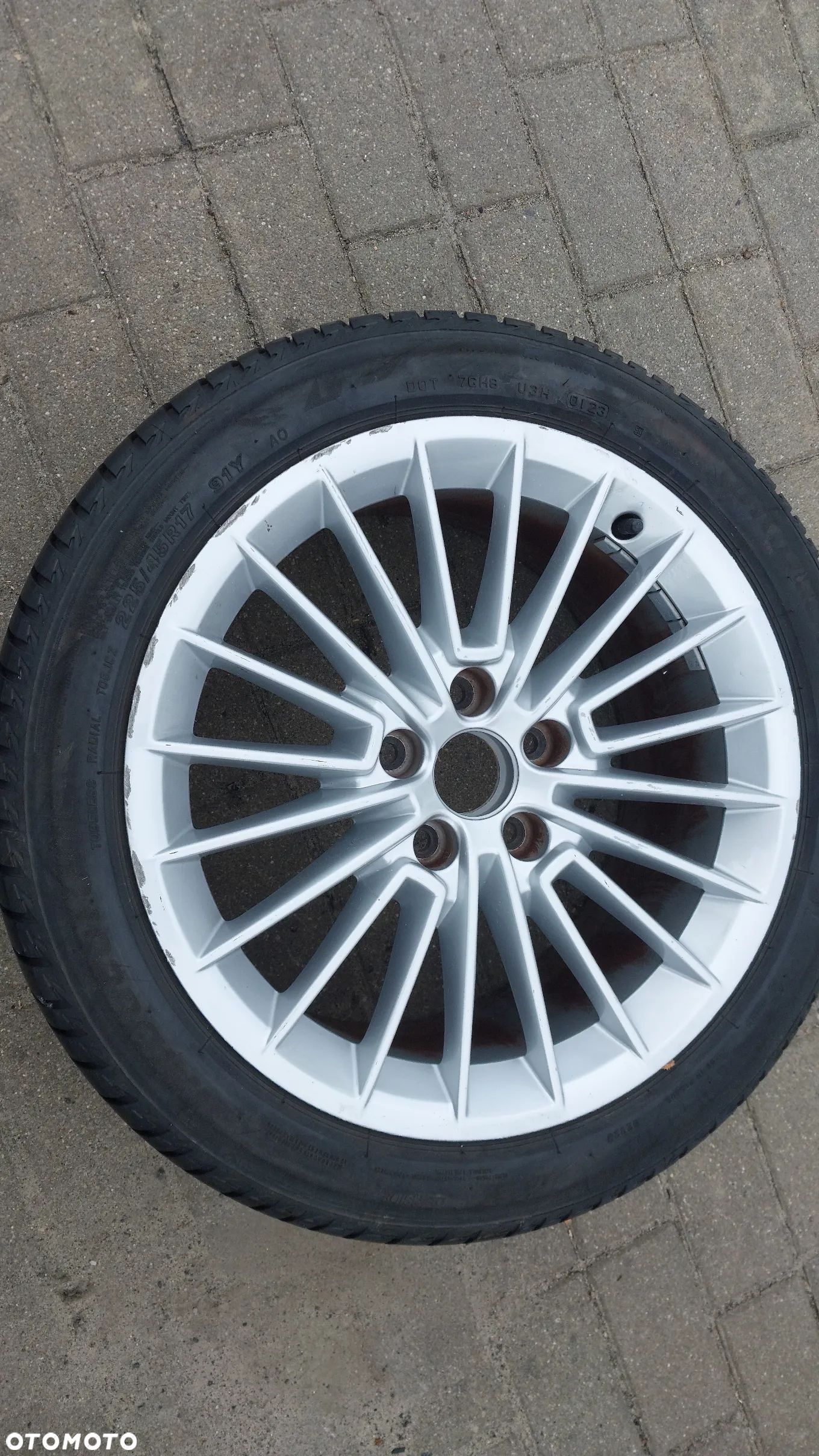 FELGA AUDI A3 8Y0601025B 8J 17 ET46 5x112 - 1
